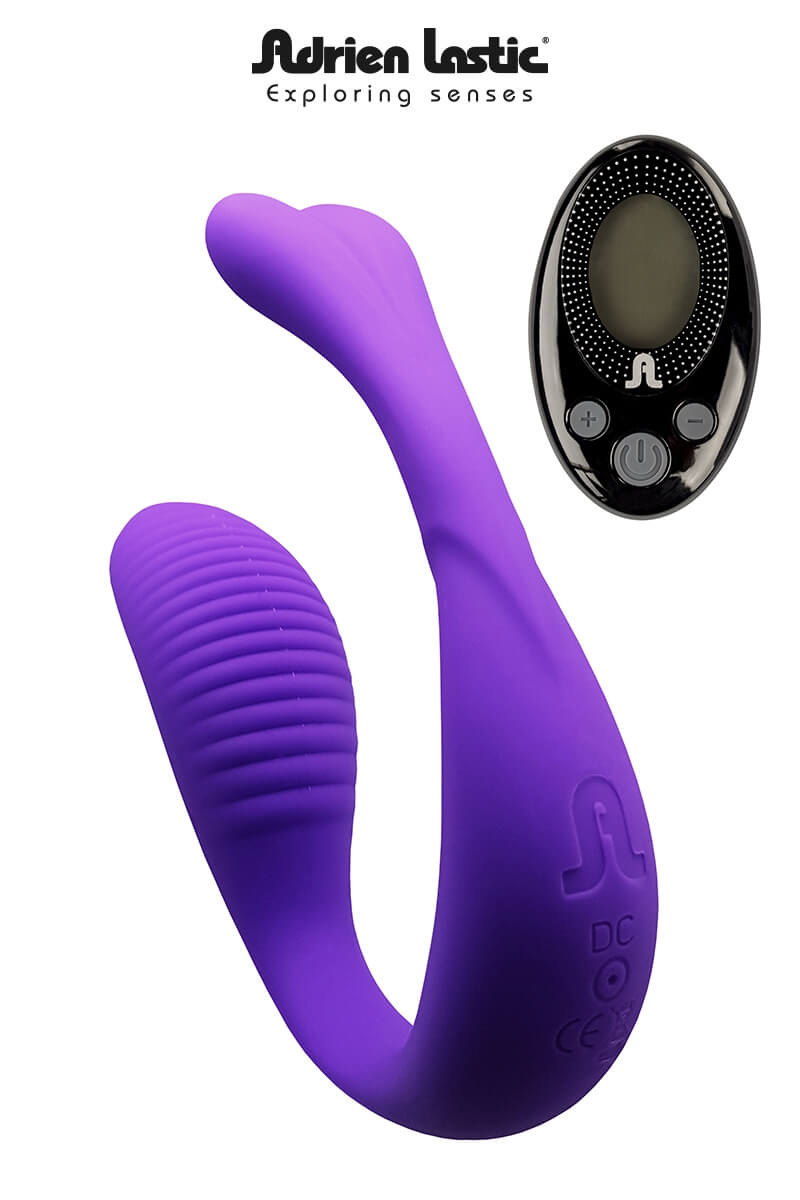 Mini roméo 2 et sa télécommande de la marque Adrien Lastic