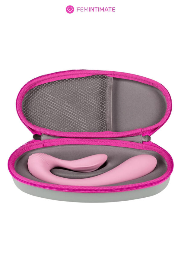 Vibromasseur rabbit ultra flexible Dual Massager dans sa pochette de rangement de la marque Femintimate